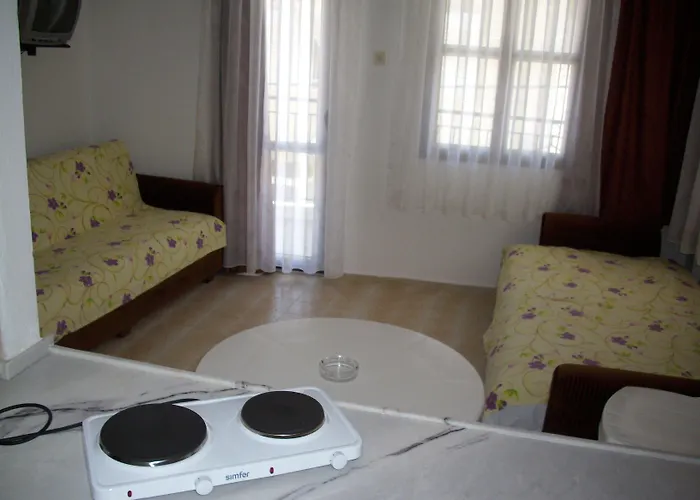 Vural Aparthotel