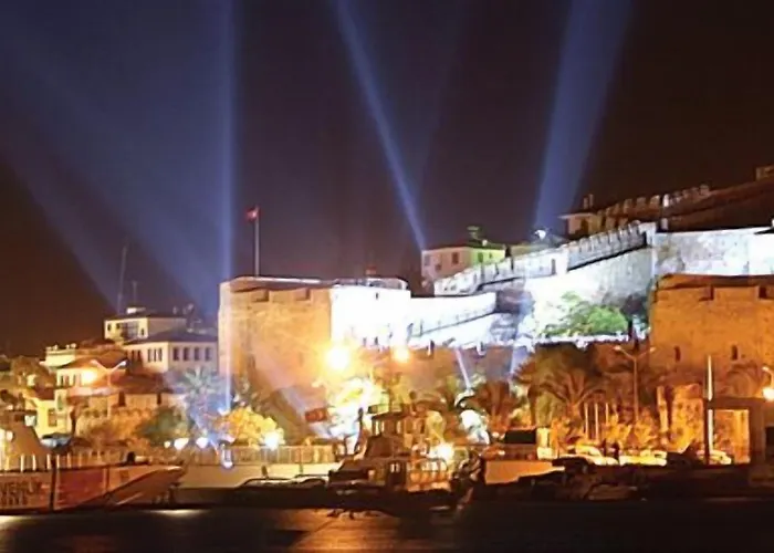 Vural * Çeşme